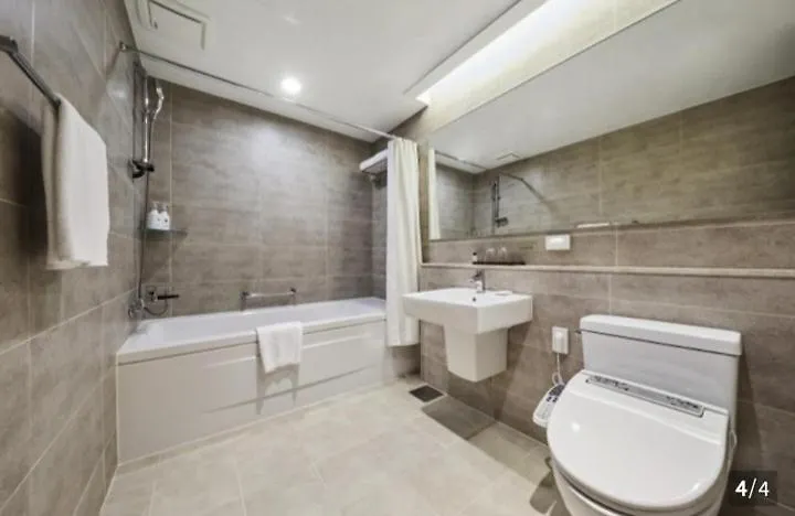 Haeundae Wide Ocean View & Residence Busan