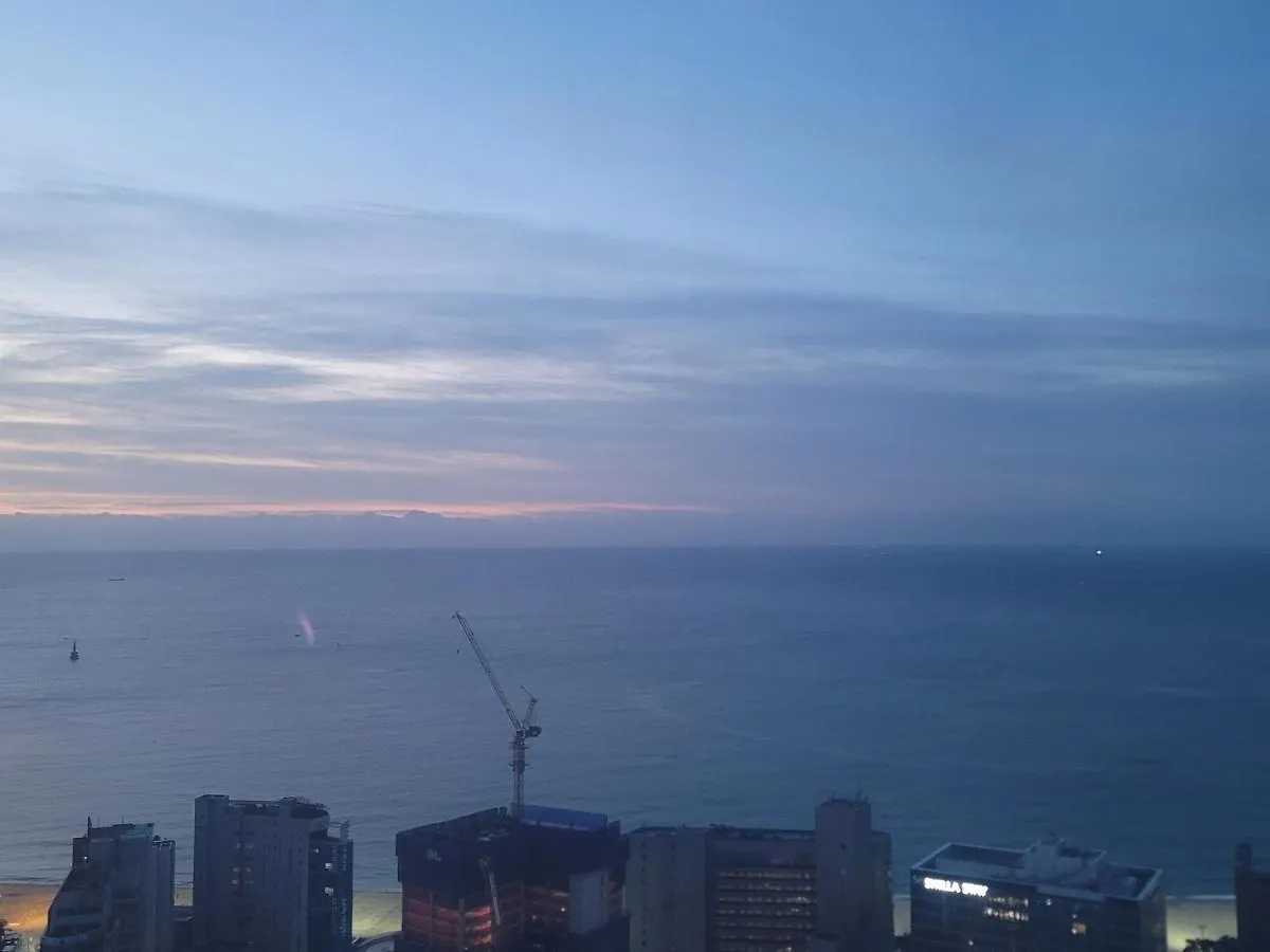 Haeundae Wide Ocean View & Residence Busan 4*,