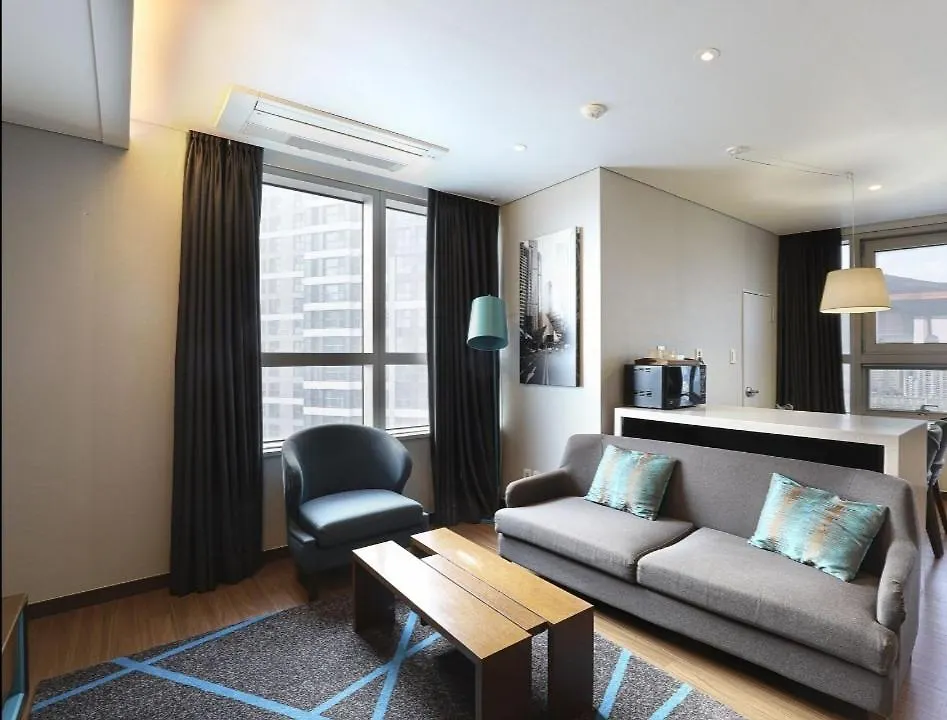 Haeundae Wide Ocean View & Residence Busan